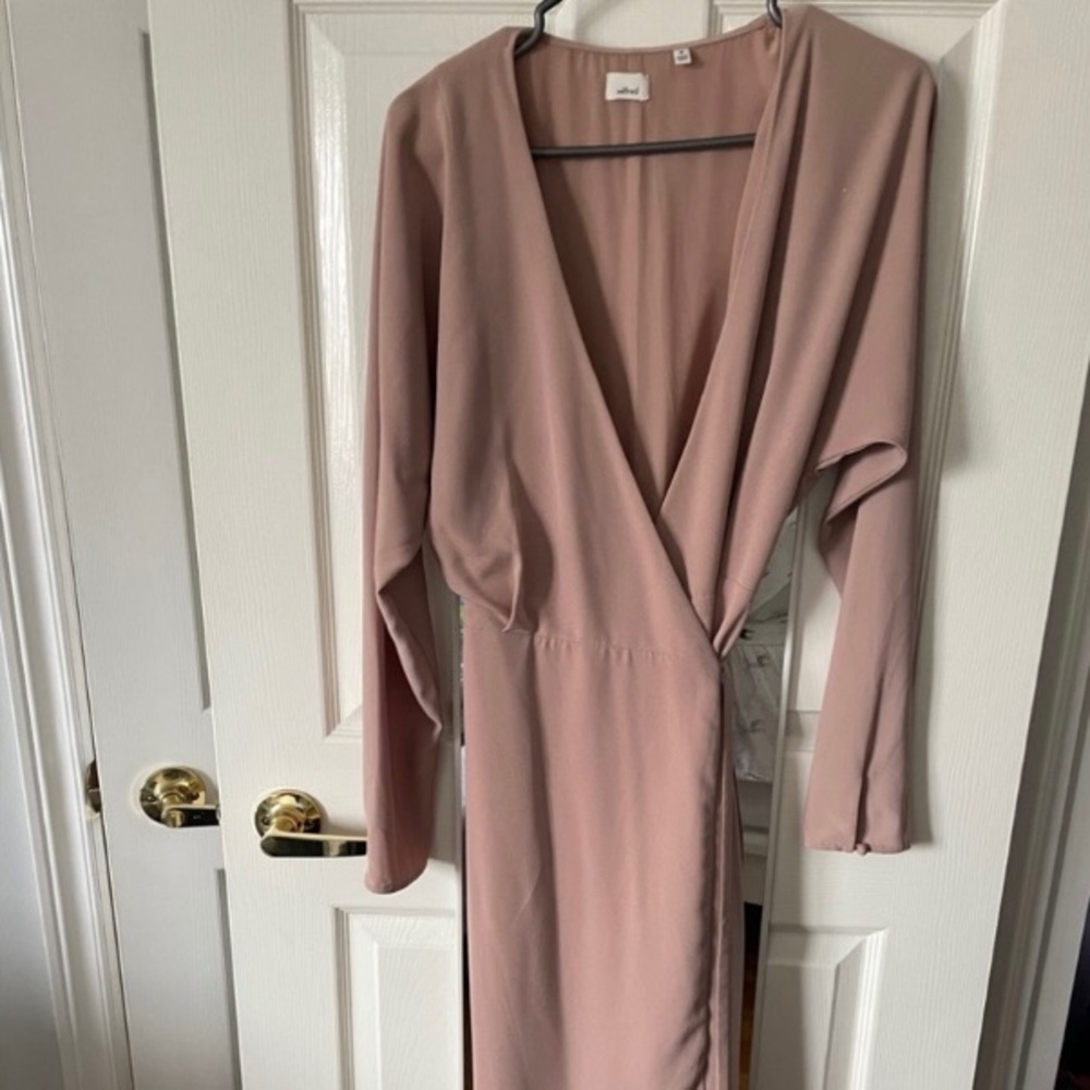 Aritzia Wilfred Lina Wrap Dress